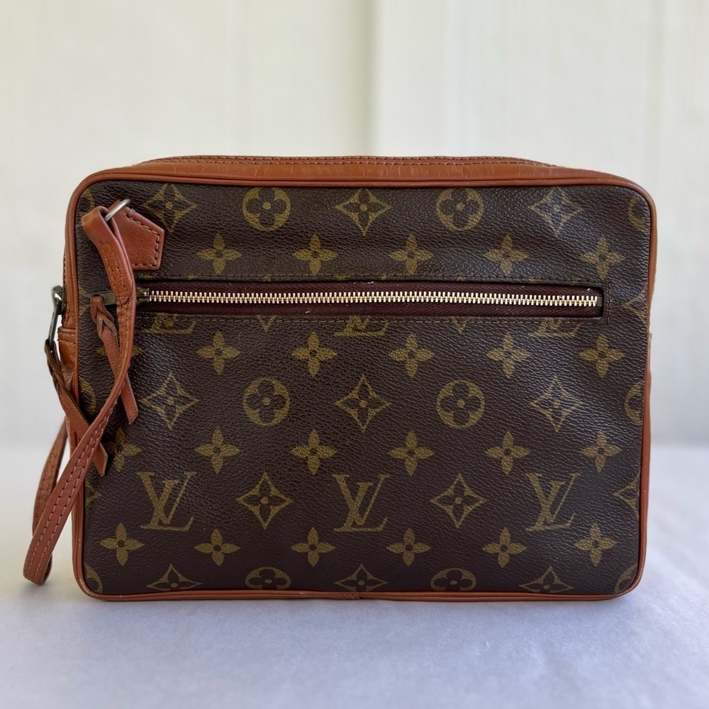 Louis Vuitton Vintage Pochette Clutch